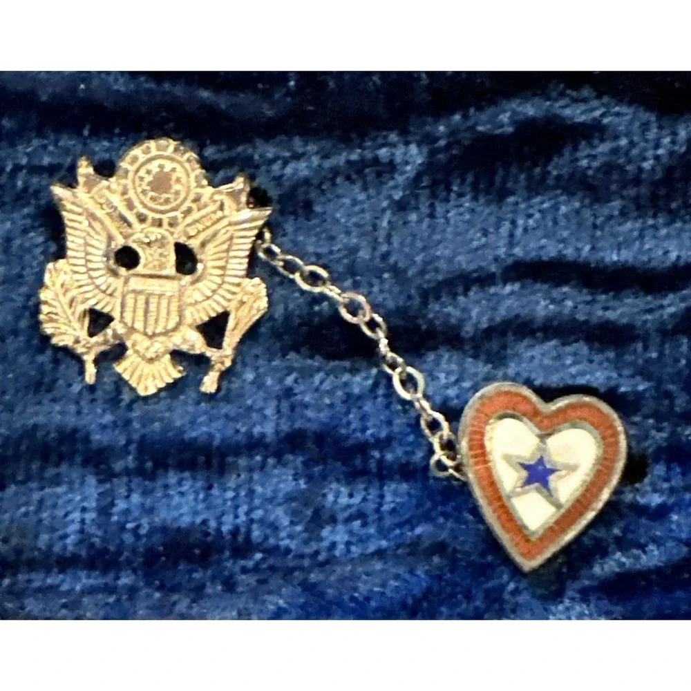 NIB World War II US Army Insignia Pin Sterling Enamel Blue Star Sweetheart Badge
